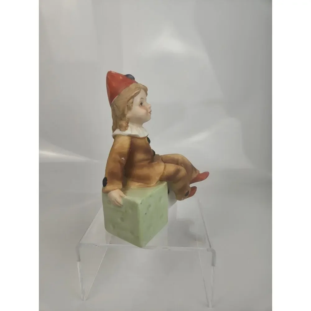 Vintage Capidimonte Ceramic Italian Clown Child Sitting on Dice Figurine‎ 5